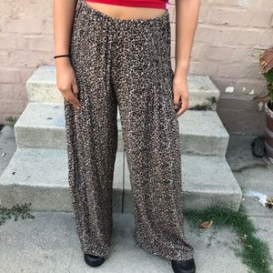 ‼️CHEETAH COC BIANCO PALAZZO PANT ‼️